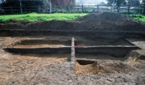 Anglo-Saxon pit building - Albion Archaeology excavation in Fenstanton 2017-18
